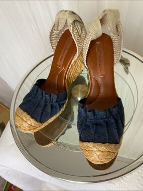 BCBG MaxAzria Ma-Vlasi Denim Blue Espadrille Wedge Sandals Ankle Wrap Size 6.5